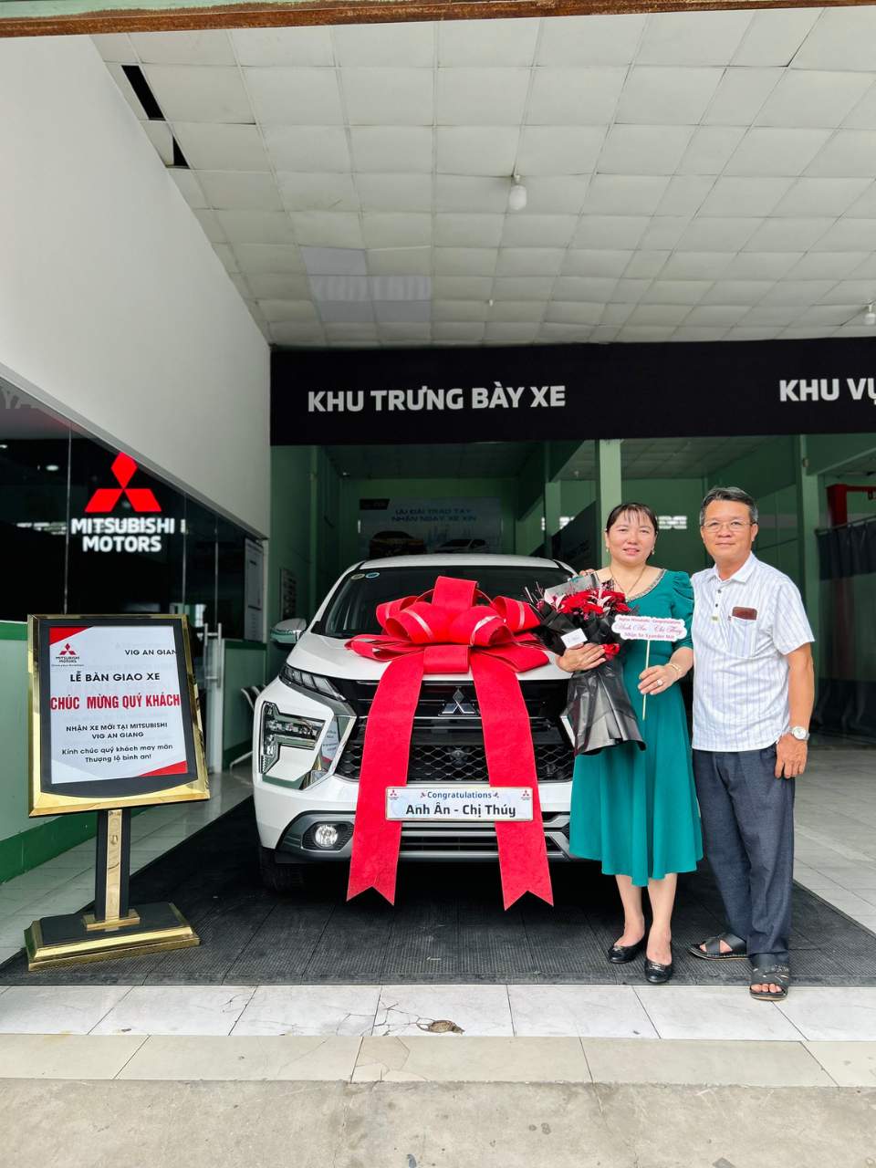 1 Mitsubishi Xpander