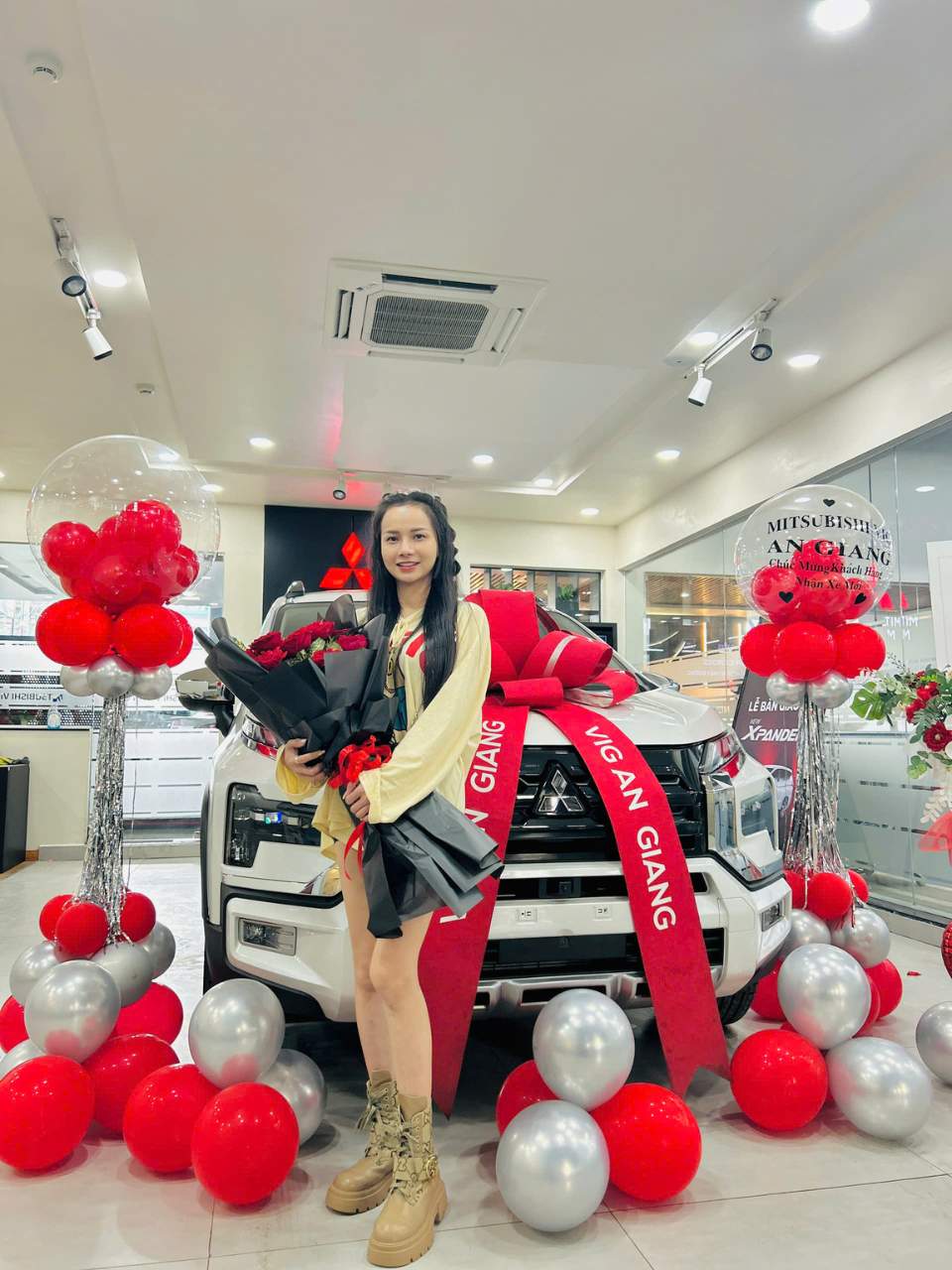 4 2 Mitsubishi Xpander Cross