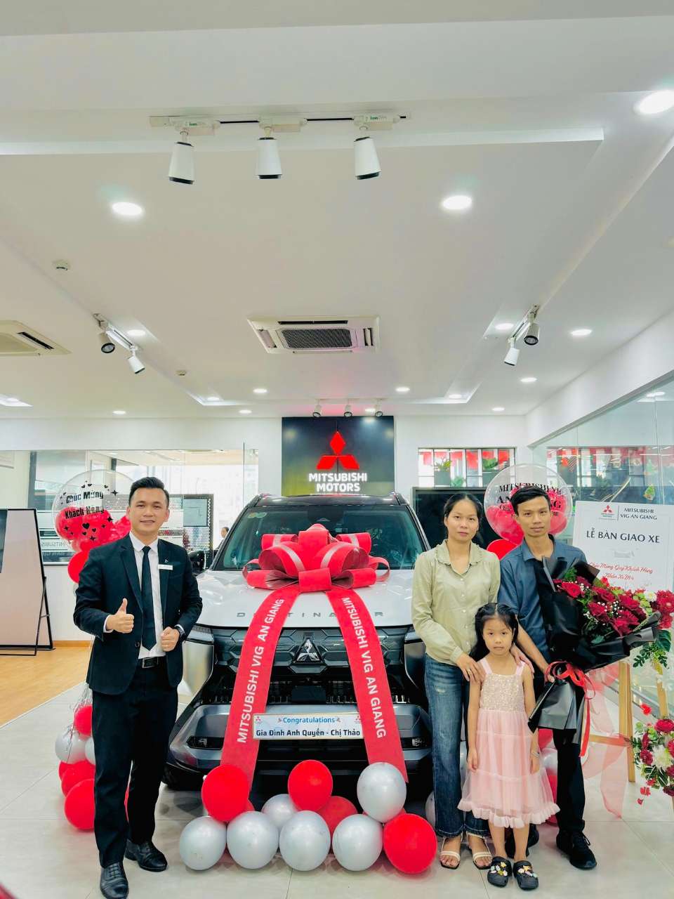 4 5 Mitsubishi Destinator