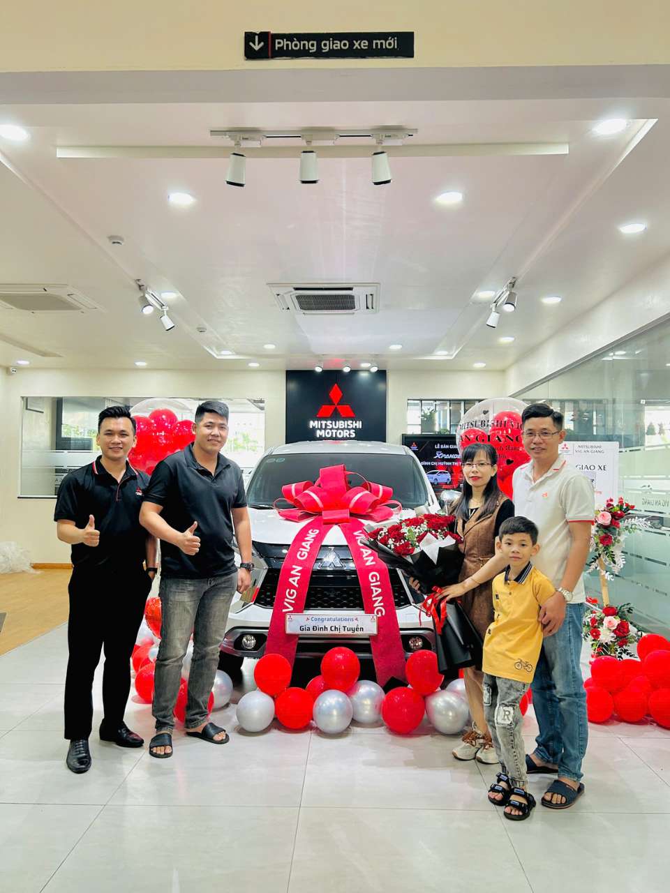 7 2 Mitsubishi Xpander