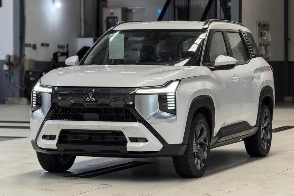 Destinator premium 1 Mitsubishi Destinator