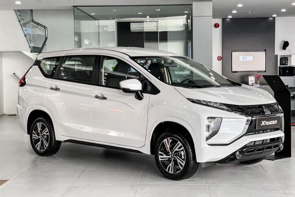 mitsubishi xpander mt Mitsubishi Xpander